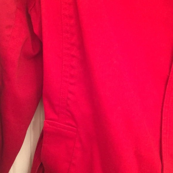 Red Jacket - Picture 5 of 7